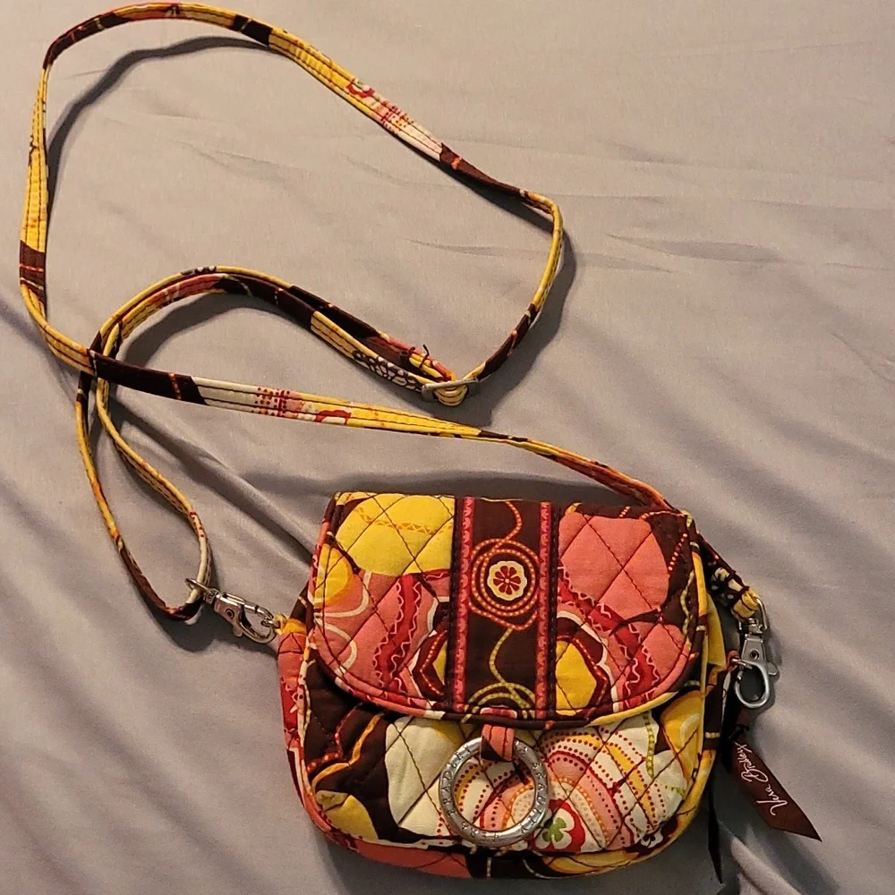 VERA BRADLEY CROSS BODY/SHOULDER—GREAT CONDITION! - Picture 2 of 9
